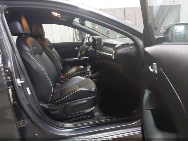 2023 Kia Forte Gt-line მანქანა იყიდება აუქციონზე, vin: 3KPF54AD6PE629896, აუქციონის ნომერი: 44262045