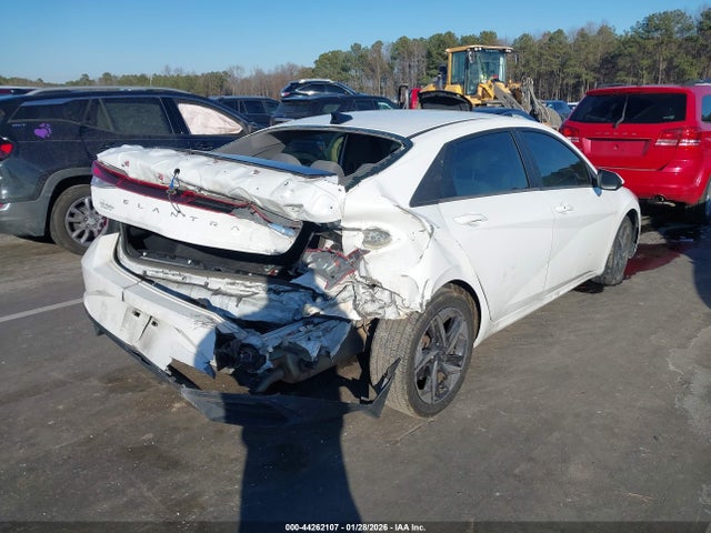 44262107 :رقم المزاد ، 5NPLS4AG2PH115013 vin ، 2023 Hyundai Elantra Sel مزاد بيع