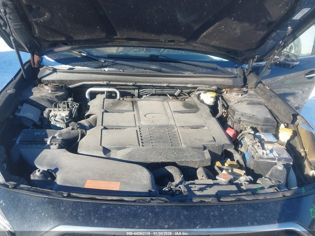 Продажа на аукционе авто 2019 Subaru Outback 3.6r Touring, vin: 4S4BSETC1K3250558, номер лота: 44262110