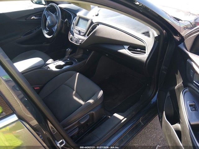 1G1ZC5ST5HF261239 Chevrolet Malibu 1fl