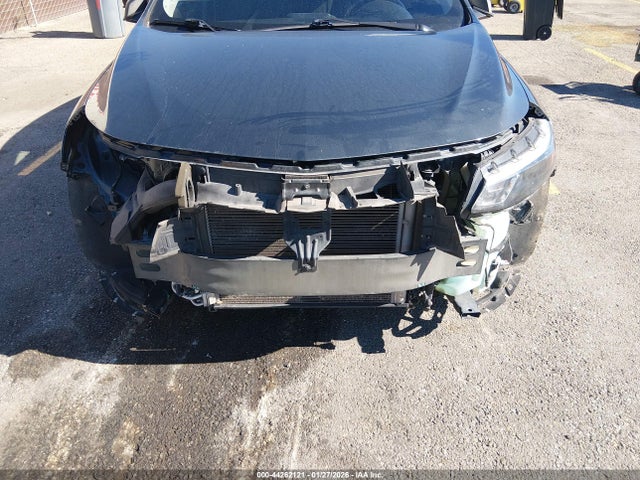 1G1ZC5ST5HF261239 Chevrolet Malibu 1fl