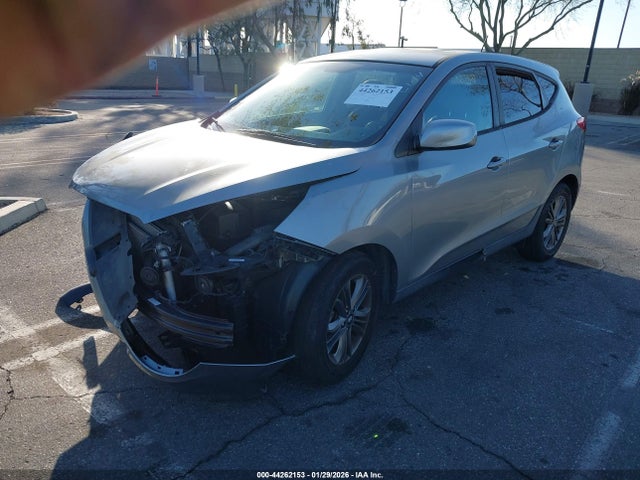 KM8JT3AFXFU100071 Hyundai TUCSON GLS