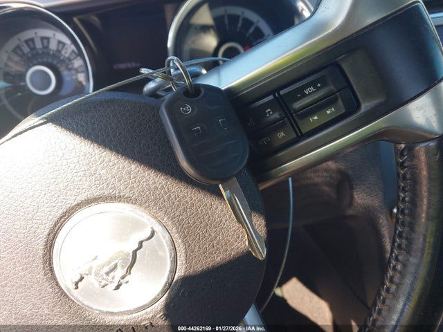 2013 FORD MUSTANG 1ZVBP8CF1D5261985 Photo 10