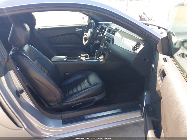 2013 FORD MUSTANG 1ZVBP8CF1D5261985 Photo 4