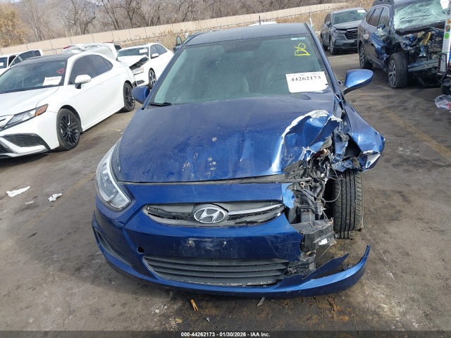 KMHCT4AE5HU318203 Hyundai ACCENT SE