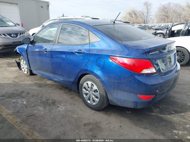 KMHCT4AE5HU318203 Hyundai ACCENT SE