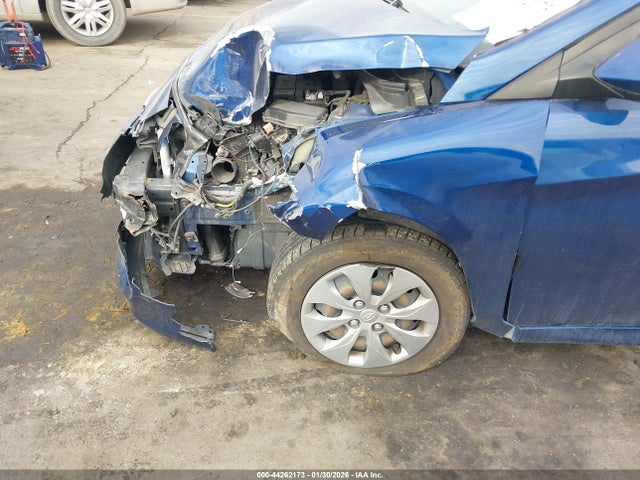 KMHCT4AE5HU318203 Hyundai ACCENT SE