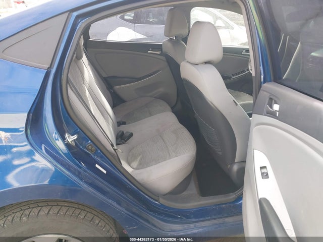 KMHCT4AE5HU318203 Hyundai ACCENT SE