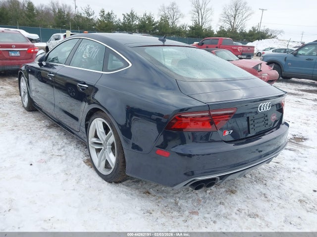 2016 AUDI S7 WAUW2BFC2GN152566 Photo 2