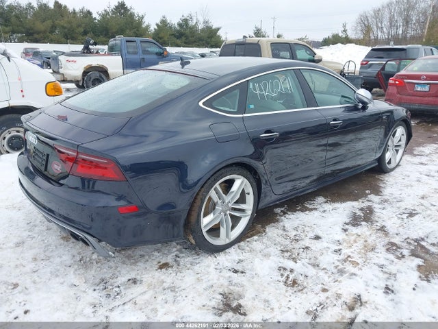 2016 AUDI S7 WAUW2BFC2GN152566 Photo 3