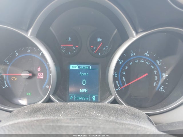 1G1PA5SG0E7288306 Chevrolet Cruze Ls Auto