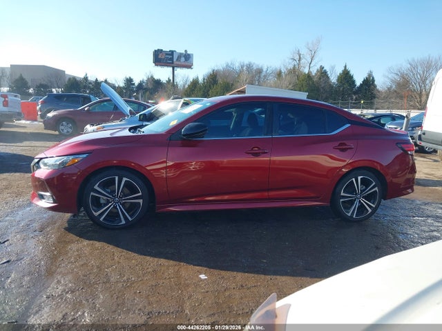 Продажа на аукционе авто 2021 Nissan Sentra Sr Xtronic Cvt, vin: 3N1AB8DV7MY326024, номер лота: 44262205