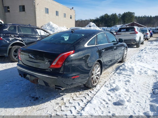 2013 JAGUAR XJ SAJWJ1CD7D8V52714 Photo 3