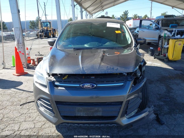 1FMCU0GX8FUA63025 Ford ESCAPE SE