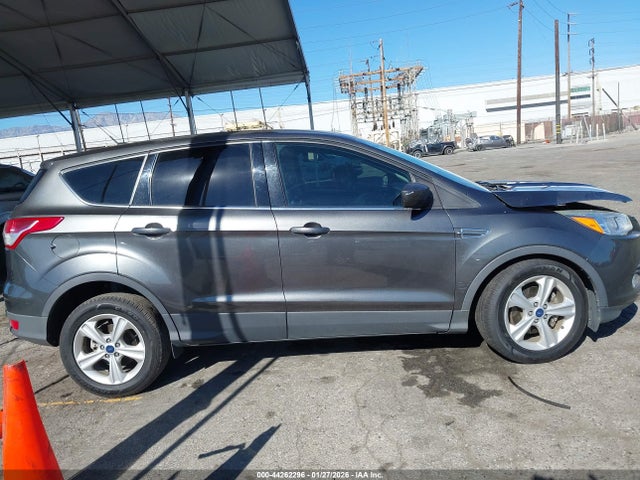 1FMCU0GX8FUA63025 Ford ESCAPE SE