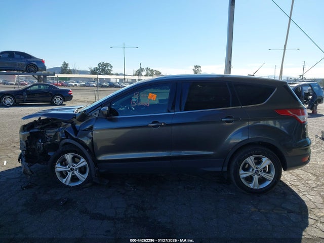 1FMCU0GX8FUA63025 Ford ESCAPE SE