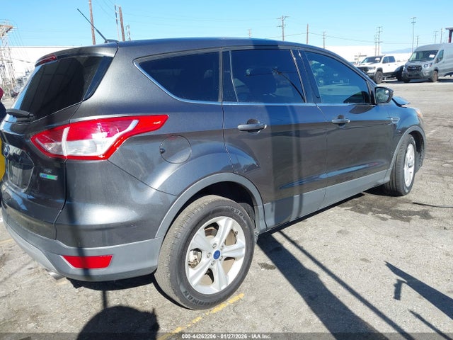 1FMCU0GX8FUA63025 Ford ESCAPE SE