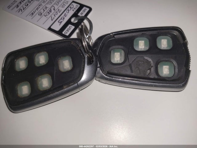 2017 CADILLAC XT5 1GYKNARS1HZ198576 Photo 10