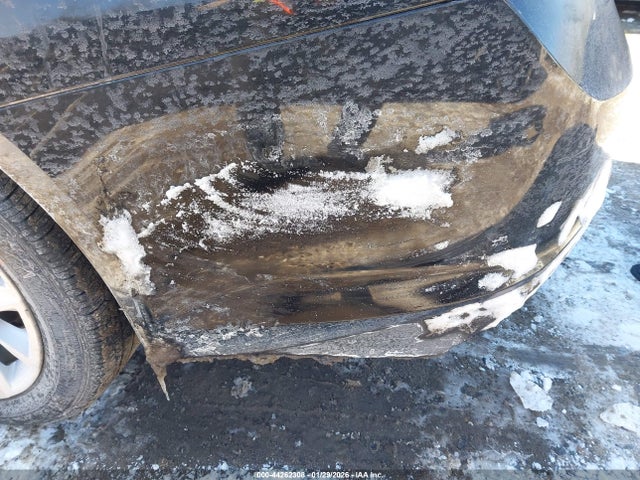 1G1ZD5STXLF089747 Chevrolet Malibu Fwd Lt