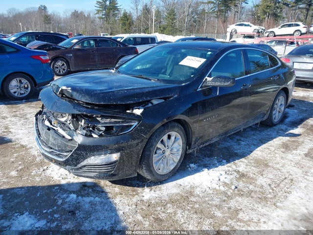 1G1ZD5STXLF089747 Chevrolet Malibu Fwd Lt
