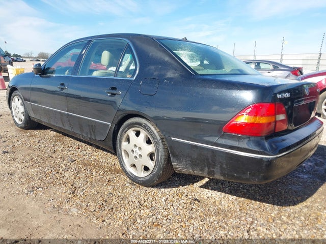 2003 LEXUS LS 430 JTHBN30F830095071 Photo 2