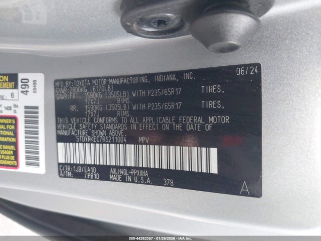 5TDYRKEC7RS211004 Toyota SIENNA XLE
