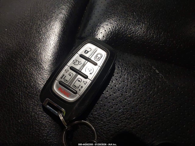 2022 Chrysler Pacifica Touring L მანქანა იყიდება აუქციონზე, vin: 2C4RC1BG4NR178330, აუქციონის ნომერი: 44262355