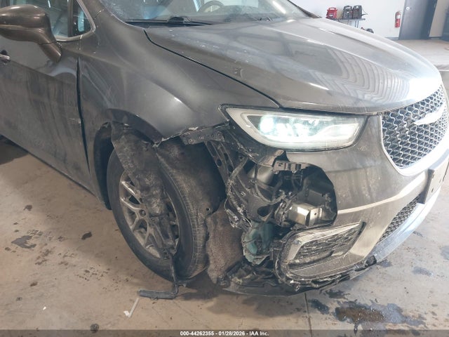 2022 Chrysler Pacifica Touring L მანქანა იყიდება აუქციონზე, vin: 2C4RC1BG4NR178330, აუქციონის ნომერი: 44262355