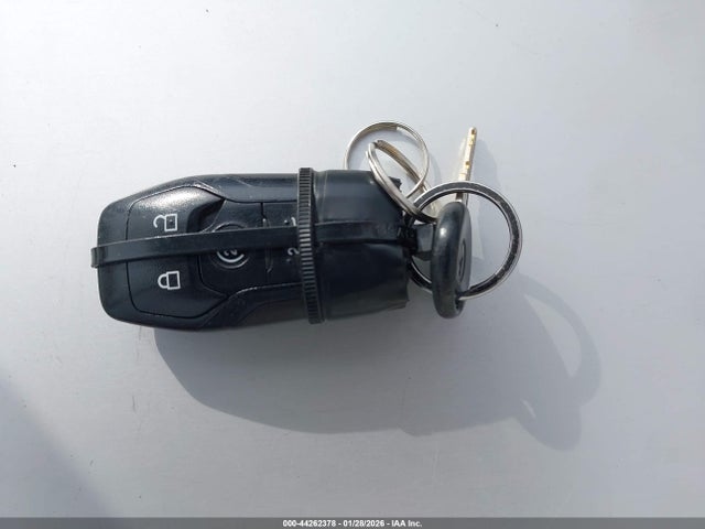 1FTEW1EG1GKD31717 Ford F-150 Lariat
