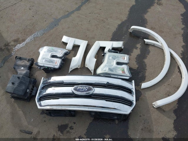 1FTEW1EG1GKD31717 Ford F-150 Lariat