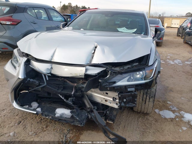 Продажа на аукционе авто 2021 Lexus Es 300h, vin: 58ADA1C19MU009078, номер лота: 44262385