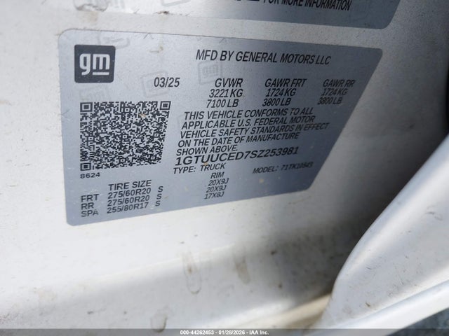 Продаж на аукціоні авто 2025 Gmc Sierra 1500 4wd  Short Box Elevation With 3sb, vin: 1GTUUCED7SZ253981, номер лоту: 44262453