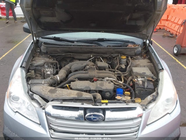 4S4BRCAC9E3325806 Subaru Outback 2.5i