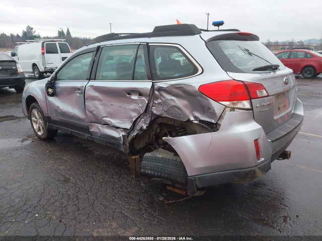 4S4BRCAC9E3325806 Subaru Outback 2.5i