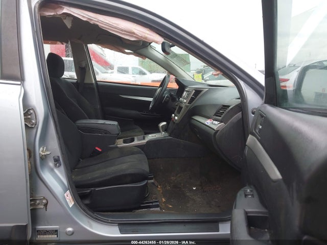 4S4BRCAC9E3325806 Subaru Outback 2.5i