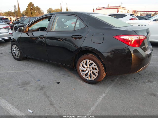 2T1BURHE2KC156146 Toyota COROLLA LE