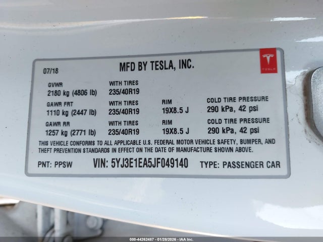 2018 TESLA MODEL 3 5YJ3E1EA5JF049140 Photo 8