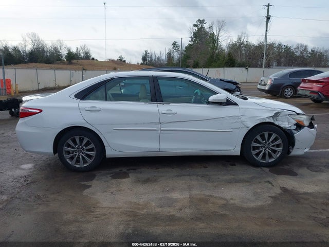 Toyota CAMRY XLE 2016 4T4BF1FK7GR554677 Image 13