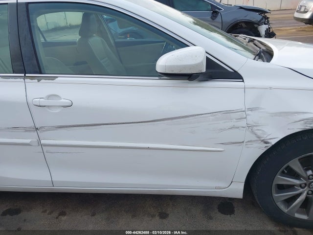 Toyota CAMRY XLE 2016 4T4BF1FK7GR554677 Image 18