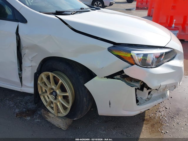Продаж на аукціоні авто 2018 Subaru Impreza 2.0i Premium, vin: 4S3GTAB67J3710087, номер лоту: 44262495