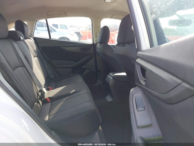 Продаж на аукціоні авто 2018 Subaru Impreza 2.0i Premium, vin: 4S3GTAB67J3710087, номер лоту: 44262495