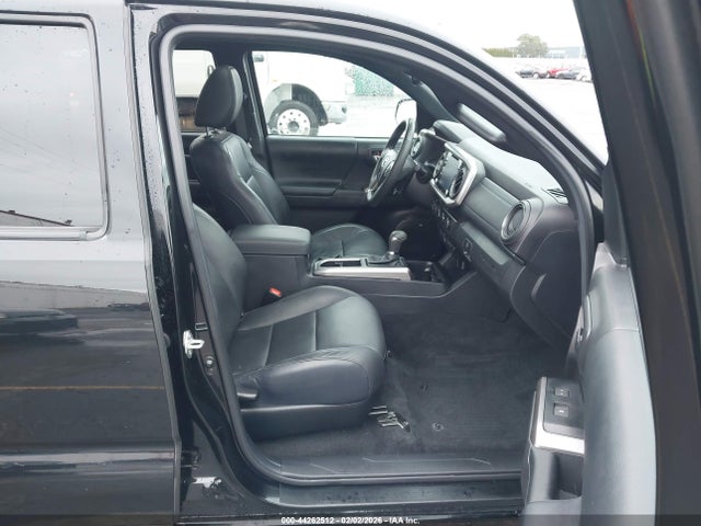 3TMGZ5AN2NM506378 Toyota Tacoma Limited