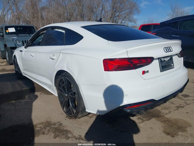 2023 AUDI S5 SPORTBACK WAUC4CF59PA002188 Photo 2