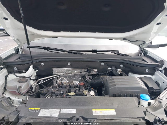 2024 VOLKSWAGEN ATLAS CROSS SPORT 1V2DE2CA8RC228454 Photo 9