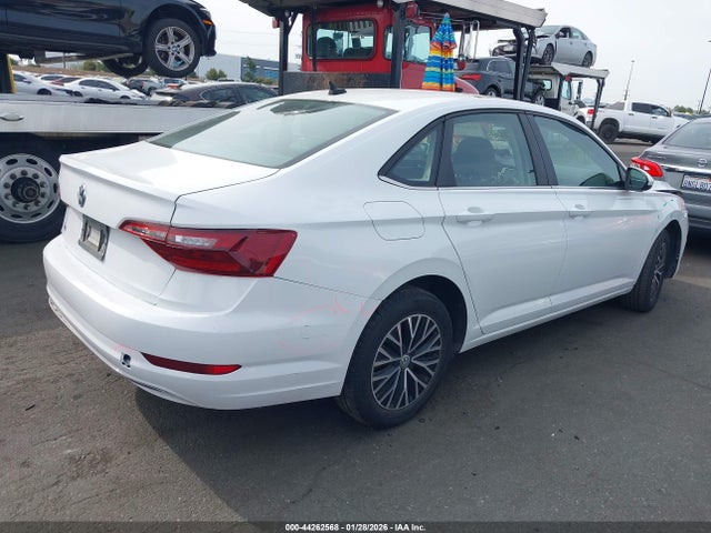 3VWCB7BU7LM007025 Volkswagen Jetta 1.4t R-line/1.4t S/1.4t Se