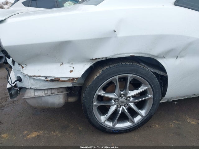 Продаж на аукціоні авто 2022 Dodge Challenger Gt Awd, vin: 2C3CDZKG9NH238808, номер лоту: 44262570