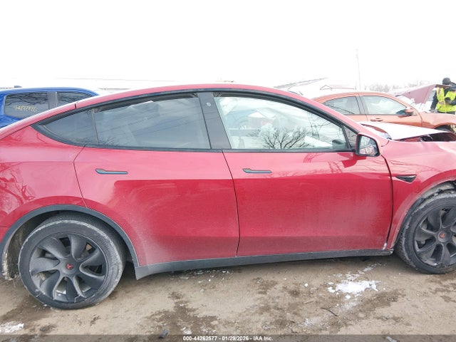 5YJYGDEE2LF020637 Tesla Model Y Long Range Dual Motor All-wheel Drive