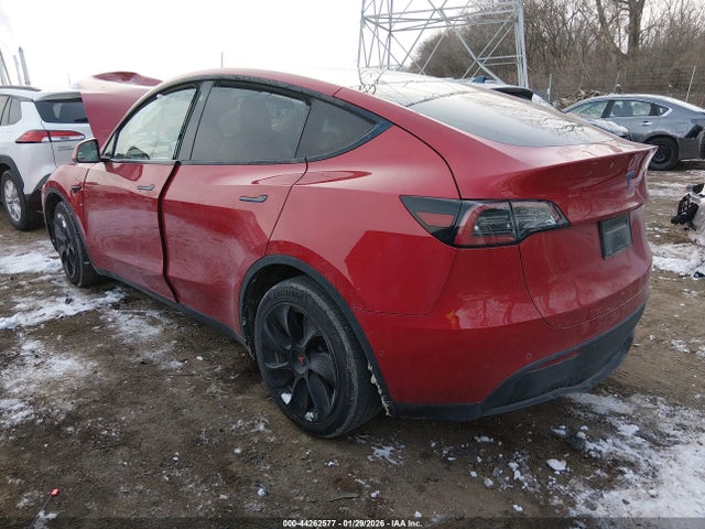 2020 TESLA MODEL Y 5YJYGDEE2LF020637 Photo 2
