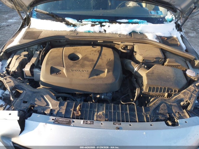 2017 VOLVO S60 YV140MTL8H2435258 Photo 9
