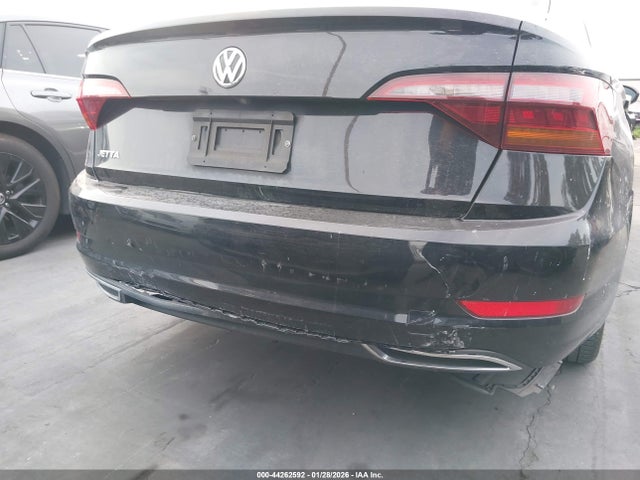 3VWC57BU8KM014927 Volkswagen Jetta 1.4t R-line/1.4t S/1.4t Se